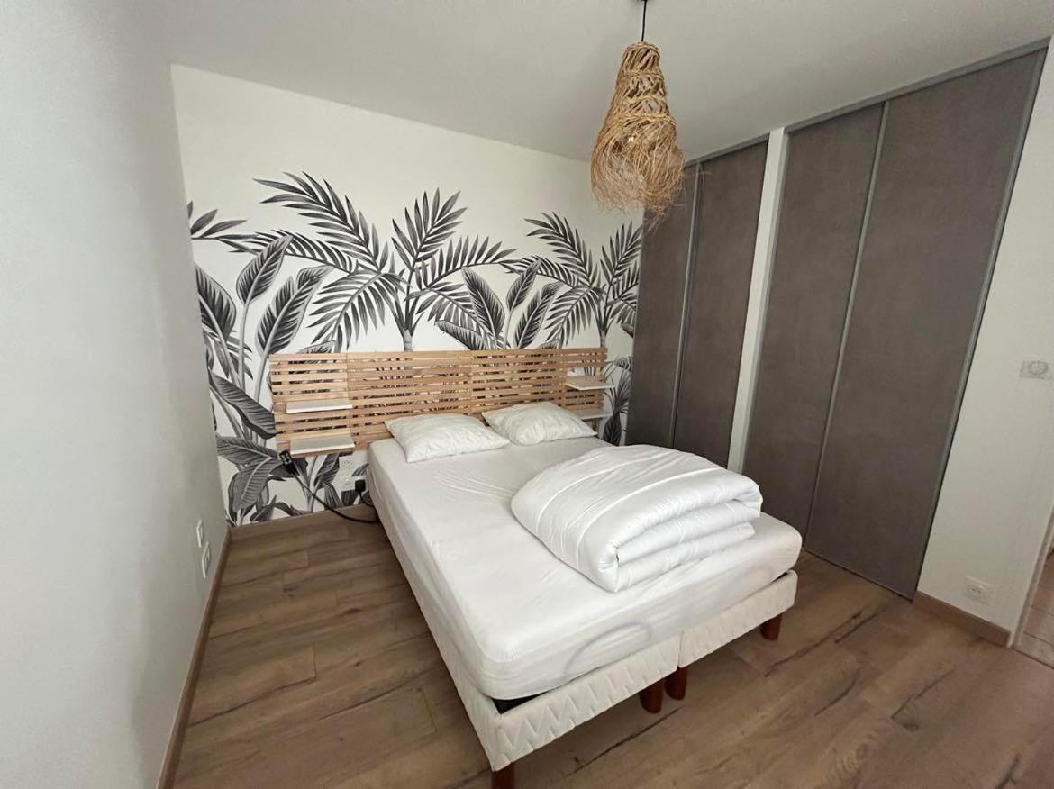 Maison Idealement Situee Pour Les Vacances นอเทรอ-ดาม-เดอ-มองต์ ภายนอก รูปภาพ